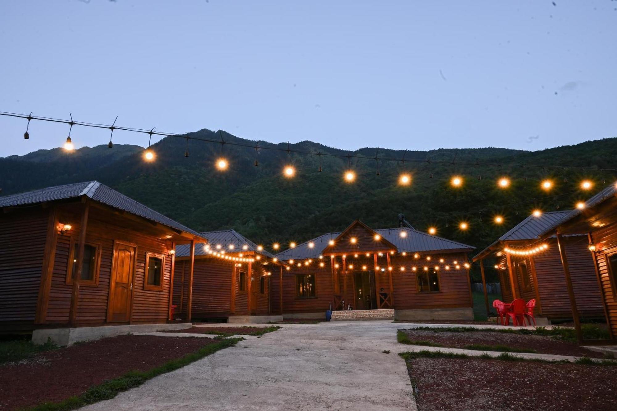 Guest House Ushba Gate Mestia Exterior photo